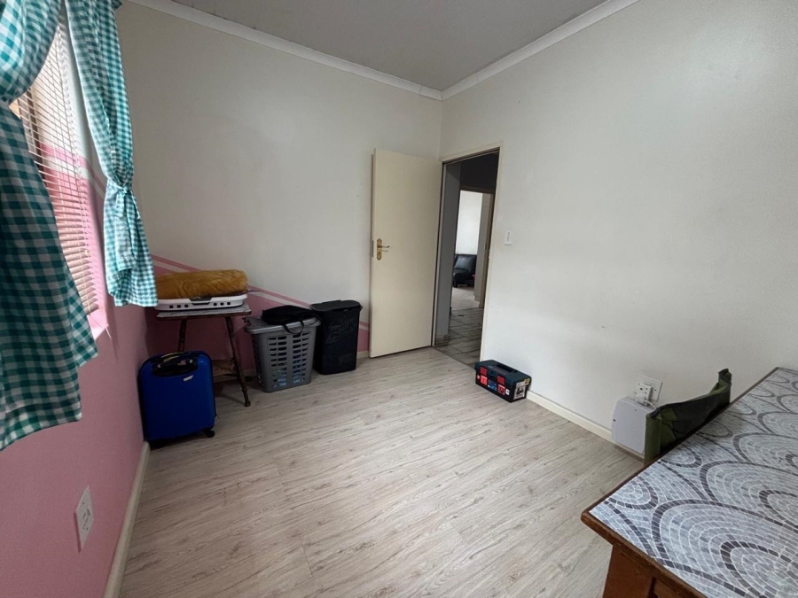 To Let 4 Bedroom Property for Rent in Voelvlei Western Cape